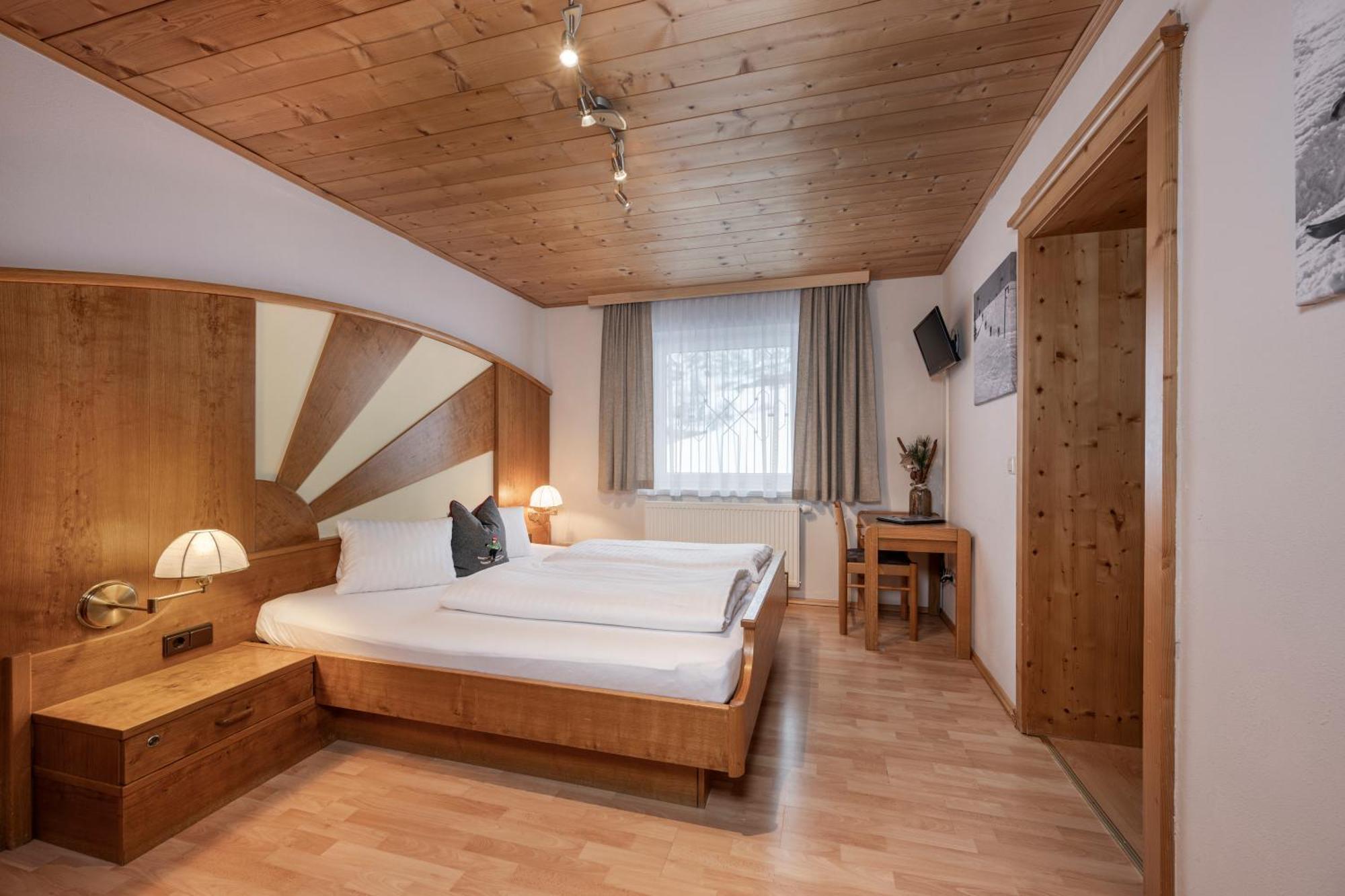 Austria Appart - Natural Lifestyle Appartements Auf Der Piste โอเบอร์เทาเอิร์น ภายนอก รูปภาพ